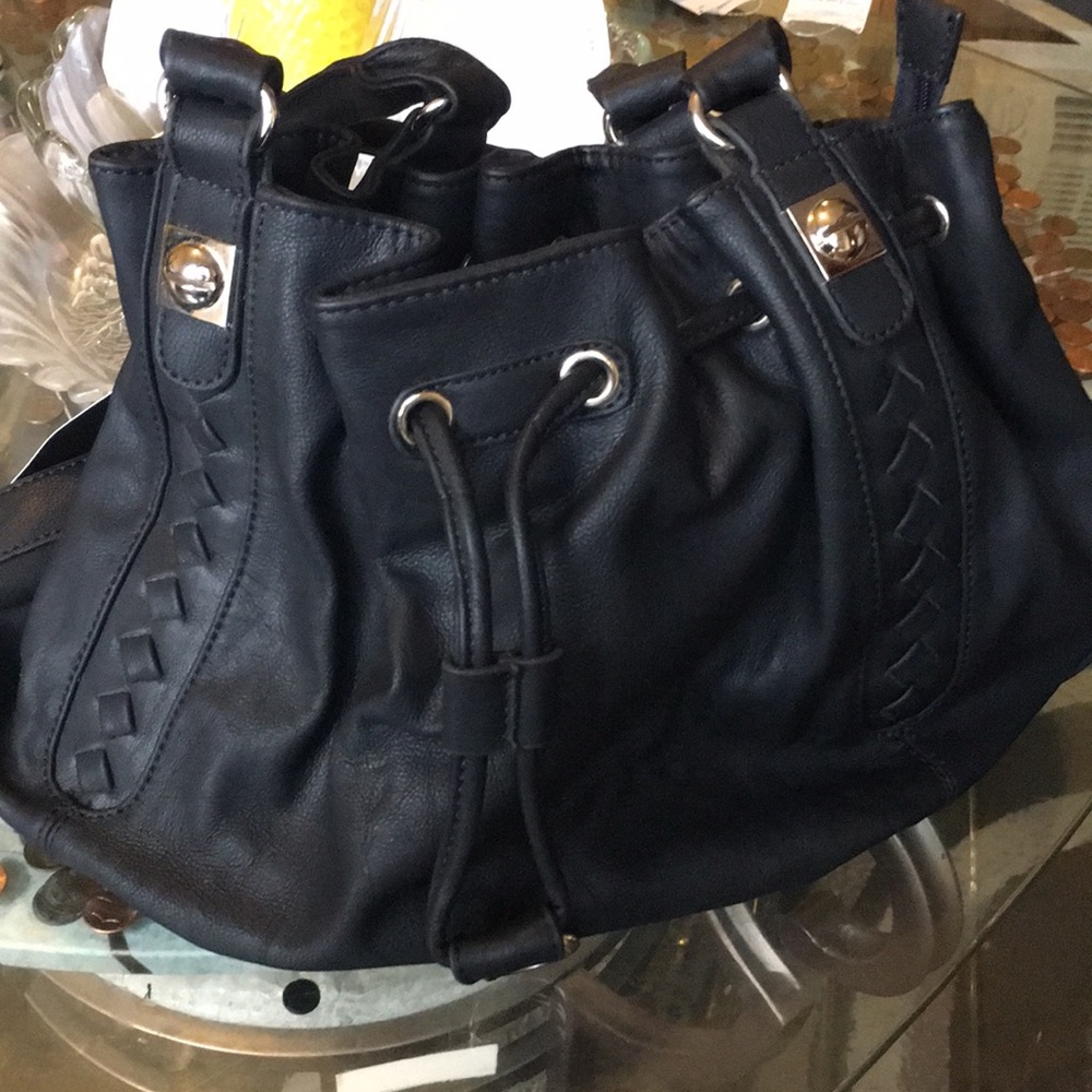 Leather hand/shoulder bag